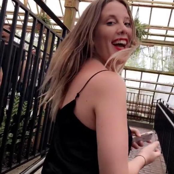 Meet your Posher, Andréanne - Picture 1 of 1